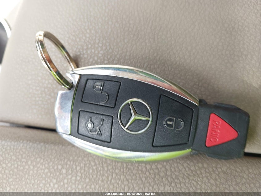 2012 Mercedes-Benz C 250 Luxury VIN: WDDGF4HB0CA636190 Lot: 44848368