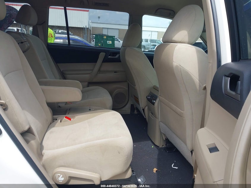 2012 Toyota Highlander Base V6 VIN: 5TDZK3EH5CS069883 Lot: 44848372