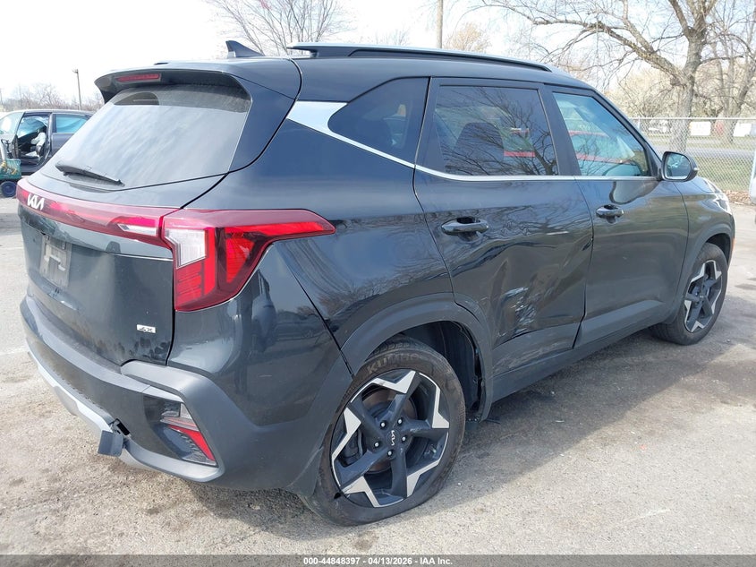 2024 Kia Seltos 2.0 Ex black Lot 111044848397 Vin KNDERCAA1R7568864
