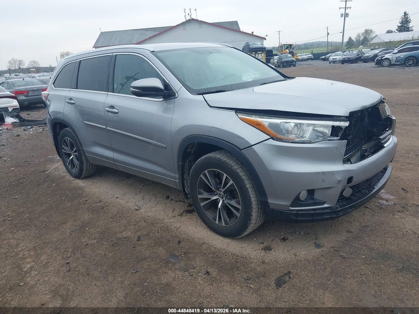 2016 Toyota Highlander Xle V6