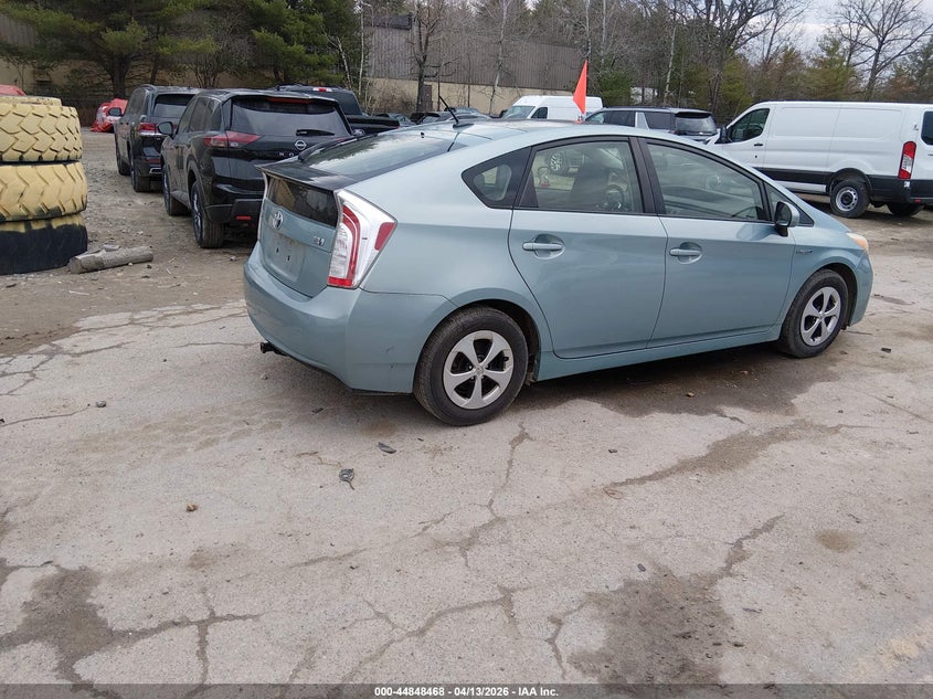 2013 Toyota Prius Three