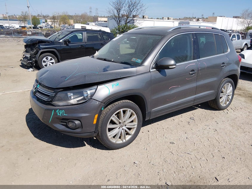 2015 Volkswagen Tiguan Se