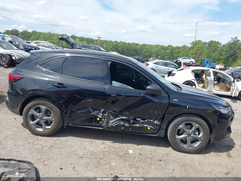 2024 Ford Escape 1.5 St-Line black Lot 111044848711 Vin 1FMCU0MN2RUA55364