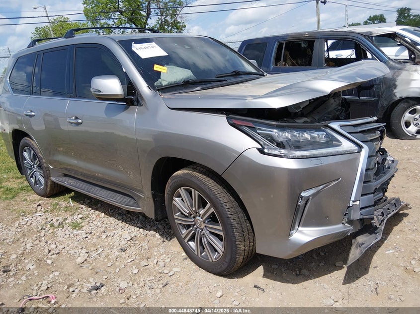 2016 LEXUS LX 570