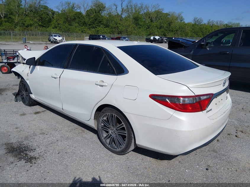 2016 Toyota Camry Se
