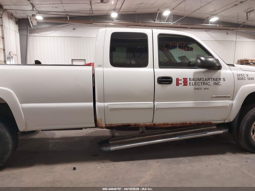 2005 CHEVROLET SILVERADO TRUCK 6.0L V-8 300HP