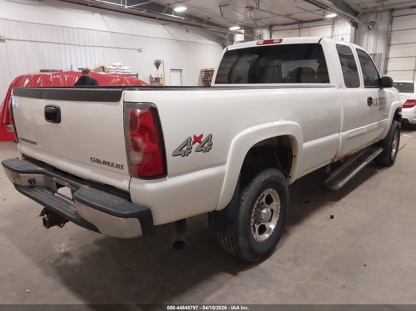 2005 CHEVROLET SILVERADO TRUCK 6.0L V-8 300HP