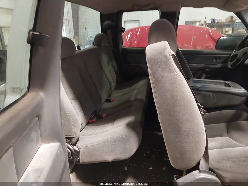 2005 CHEVROLET SILVERADO TRUCK 6.0L V-8 300HP