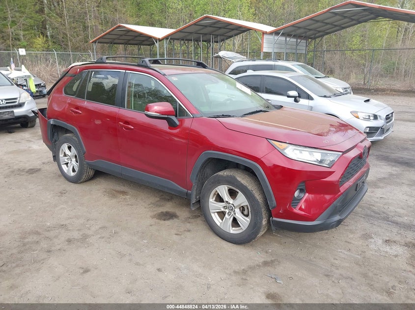 2020 Toyota Rav 4 2.5 Rav4 Xle red Lot 111044848824 Vin JTMP1RFV9LD067745