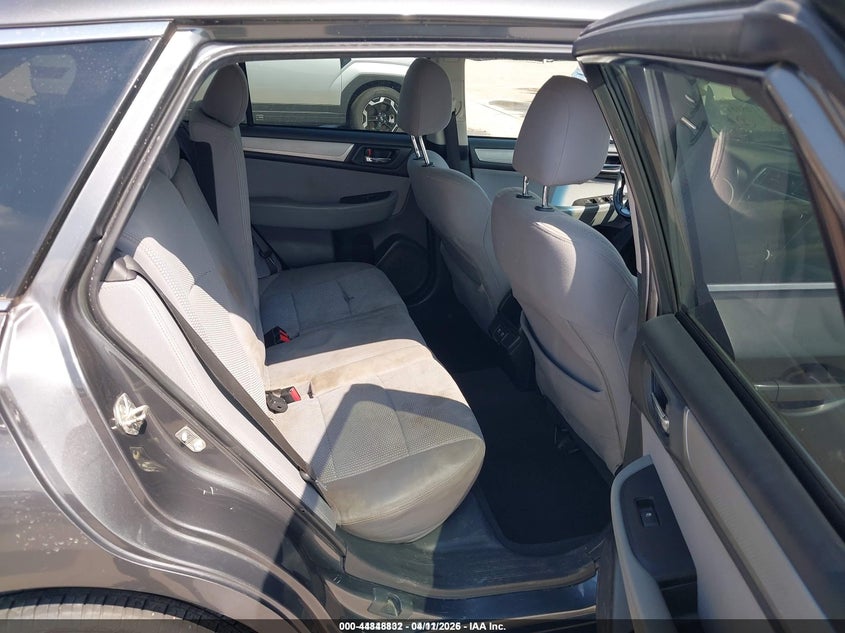 2019 SUBARU OUTBACK auction photo 8