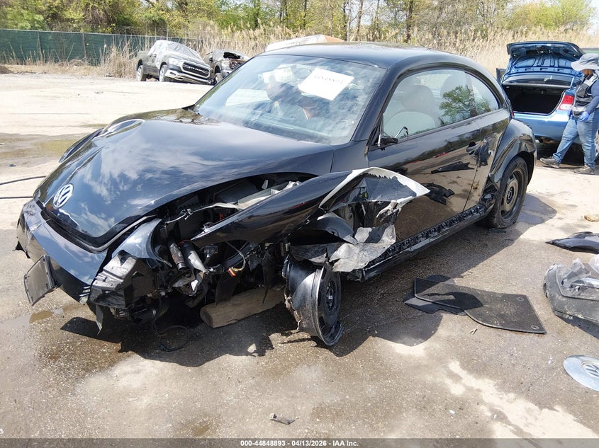 2016 Volkswagen Beetle 1.8T Classic VIN: 3VWF17AT2GM639039 Lot: 44848893