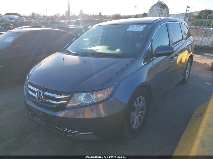 2016 HONDA ODYSSEY auction photo 2