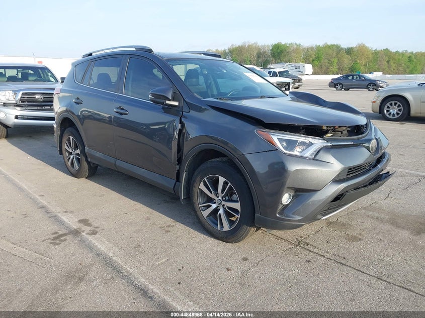 2018 TOYOTA RAV4 XLE