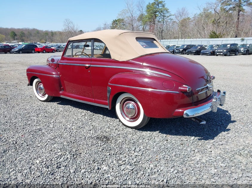 1946 Ford Deluxe