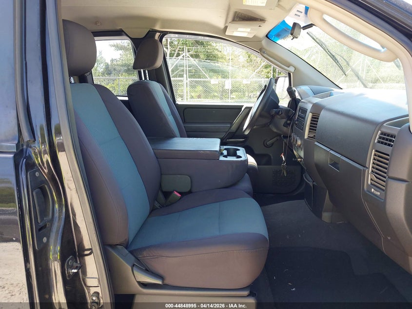 2006 Nissan Titan Xe