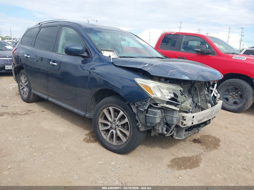 NISSAN PATHFINDER 2013. Lot# 44849001. VIN 5N1AR2MNXDC632628. Photo 1