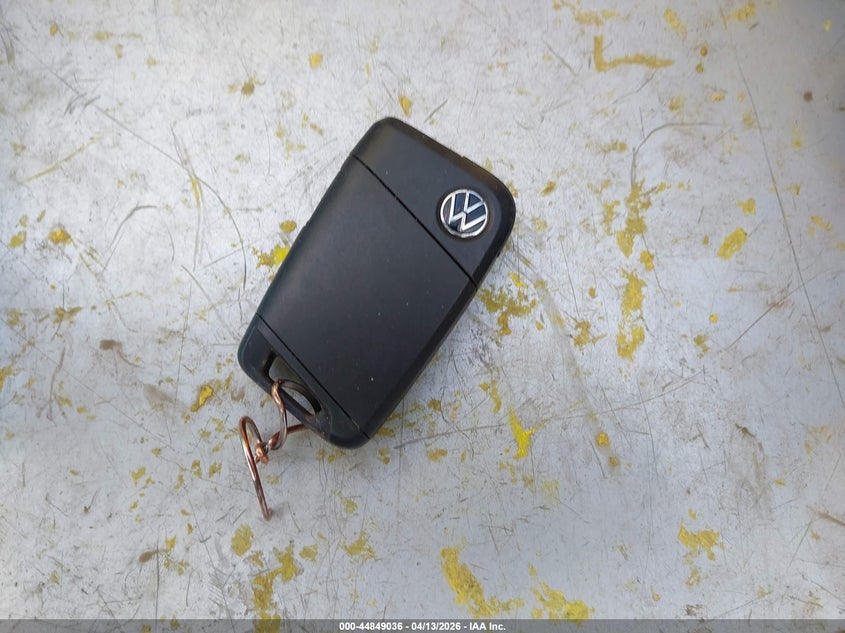 2022 Volkswagen Taos 1.5T S VIN: 3VVDX7B25NM056235 Lot: 44849036