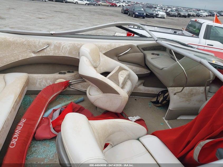 2011 CROWNLINE OTHER auction photo 8