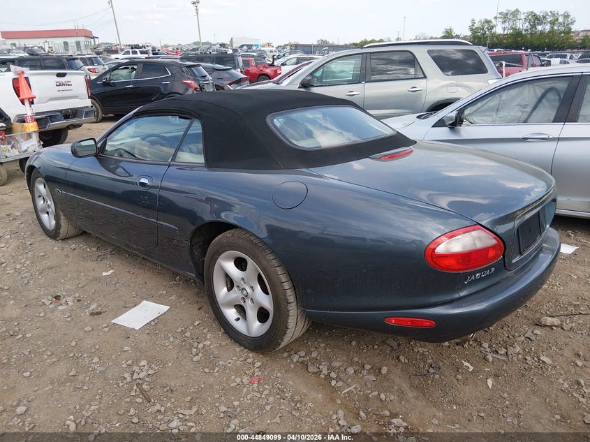 2000 Jaguar Xk8