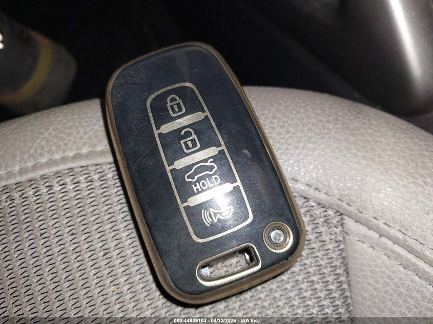 2012 Hyundai Veloster Base W/Gray VIN: KMHTC6AD8CU080326 Lot: 44849104