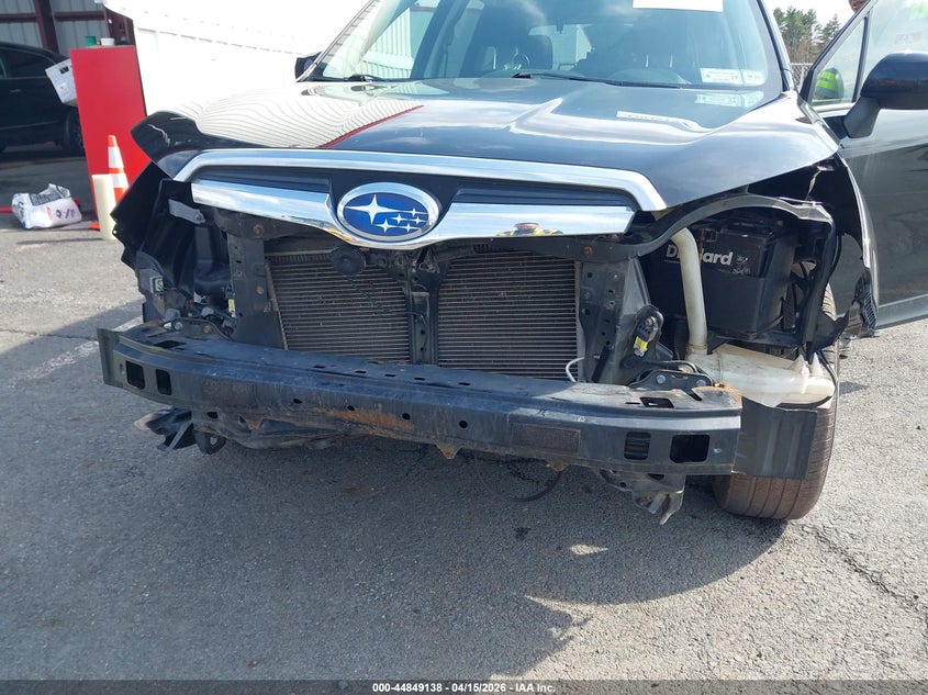 2015 Subaru Forester 2.5I Premium VIN: JF2SJADCXFH463033 Lot: 44849138