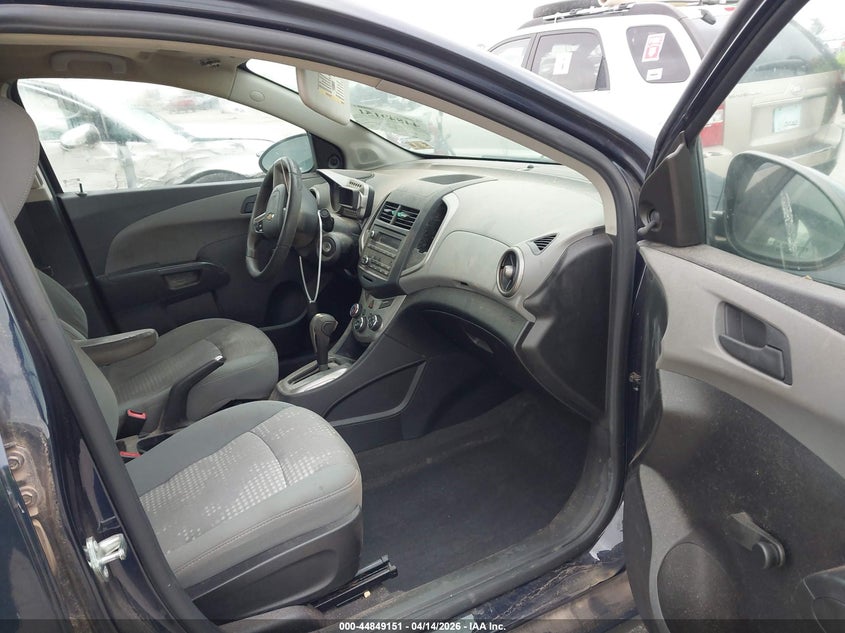 2015 Chevrolet Sonic Ls Auto