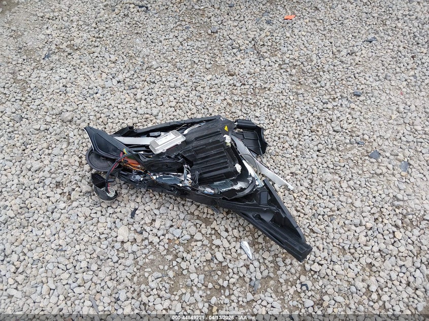 2017 Buick Envision Premium Ii VIN: LRBFXFSX7HD093024 Lot: 44849221