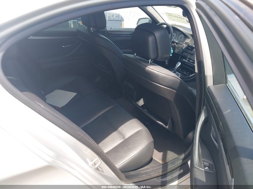 2012 BMW 528I XDRIVE · Фото 8
