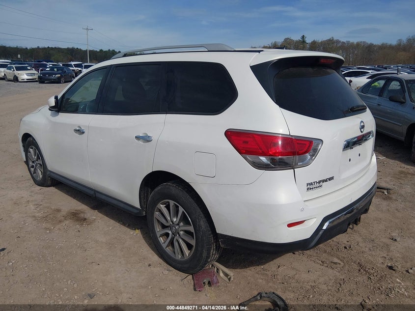 2013 Nissan Pathfinder Sv