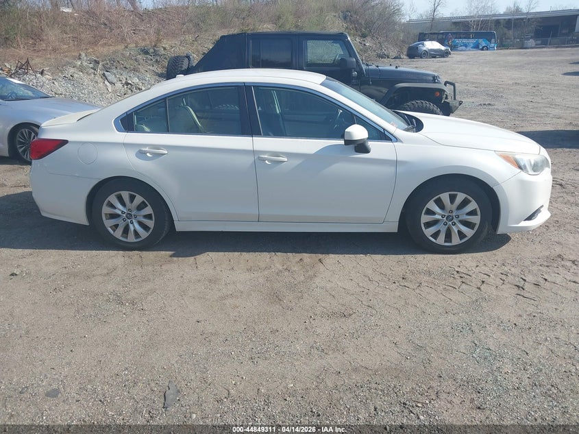 2015 Subaru Legacy 2.5I Premium VIN: 4S3BNBC62F3039993 Lot: 44849311
