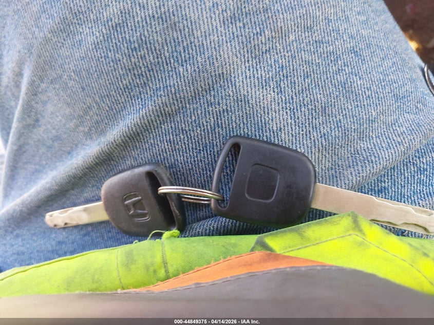 2007 Honda Fit VIN: JHMGD38477S007925 Lot: 44849375