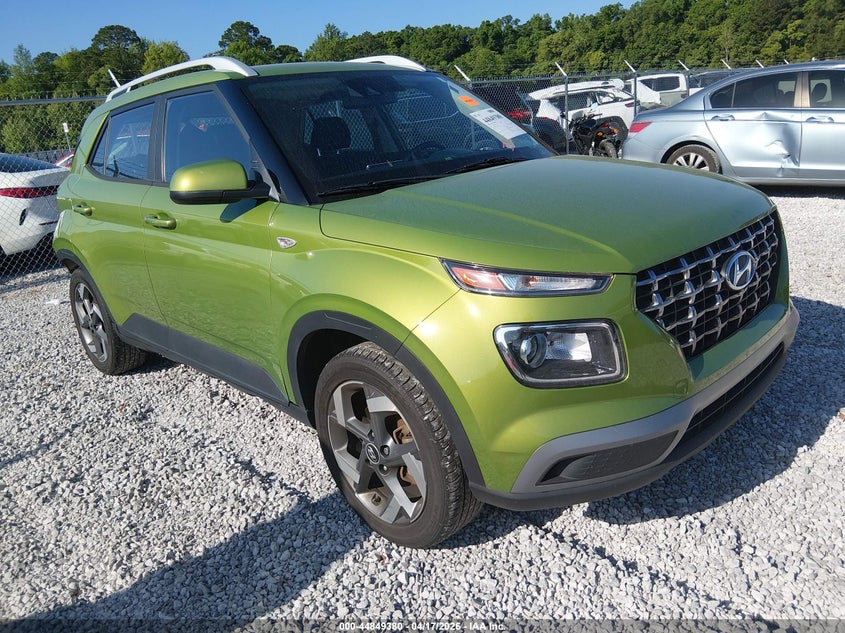 2022 HYUNDAI VENUE SEL
