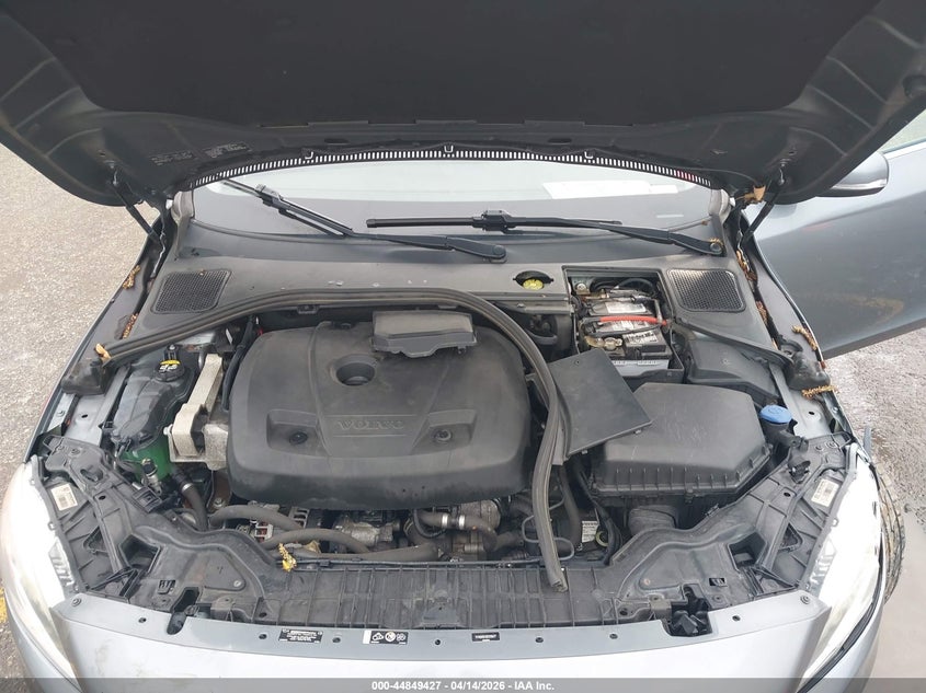2016 Volvo V60 T5 Drive-E Premier VIN: YV140MEK9G1319477 Lot: 44849427