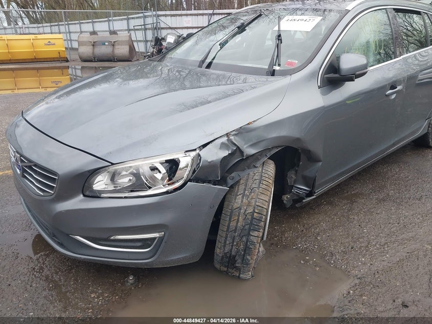2016 Volvo V60 T5 Drive-E Premier VIN: YV140MEK9G1319477 Lot: 44849427