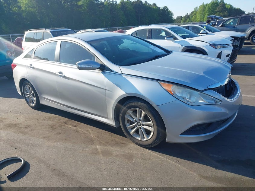 2014 HYUNDAI SONATA GLS