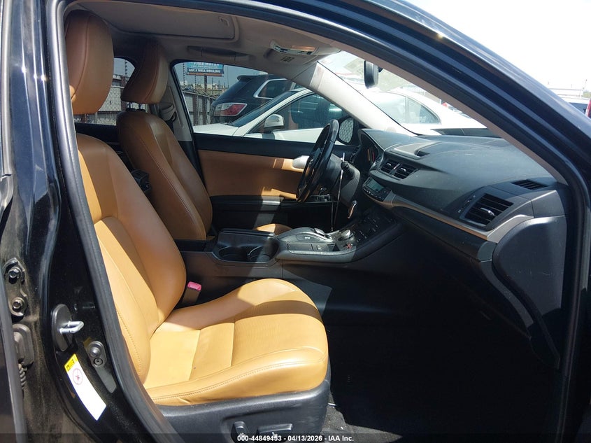 2013 Lexus Ct 1.8 Ct 200H black Lot 111044849453 Vin JTHKD5BH7D2131478