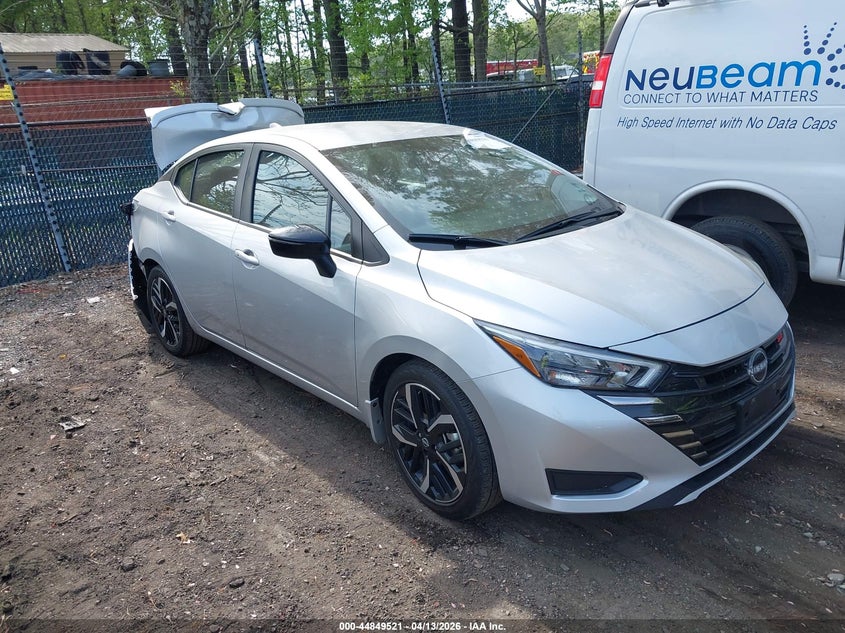 2024 Nissan Versa 1.6 Sr