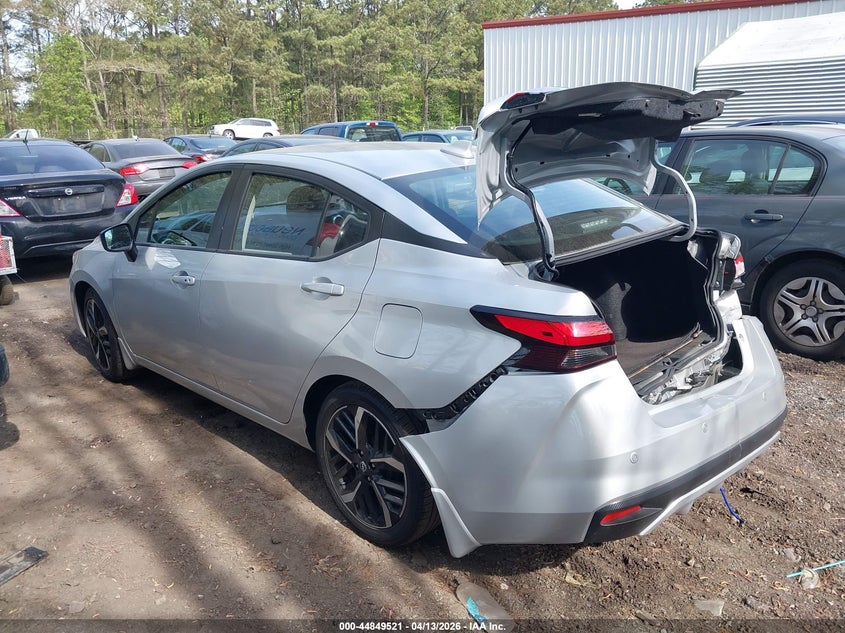2024 Nissan Versa 1.6 Sr