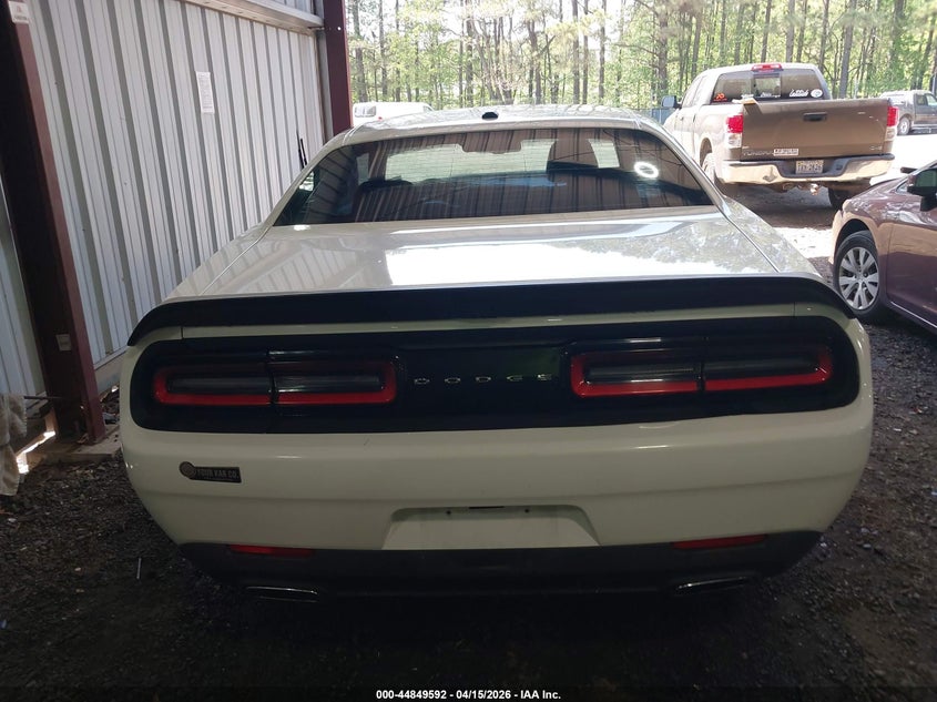 2016 Dodge Challenger Sxt VIN: 2C3CDZAG8GH185233 Lot: 44849592