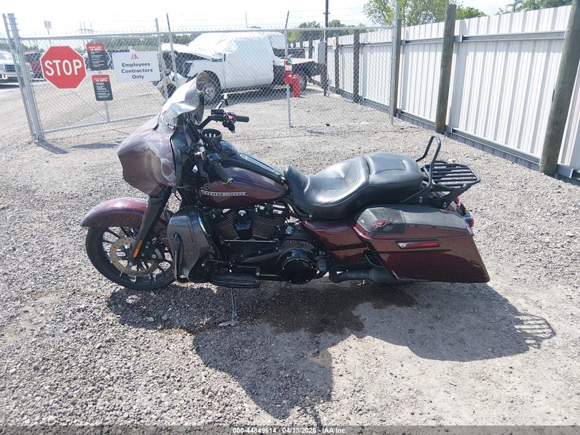 2018 Harley-Davidson Flhxs Street Glide Special VIN: 1HD1KRC14JB621835 Lot: 44849614