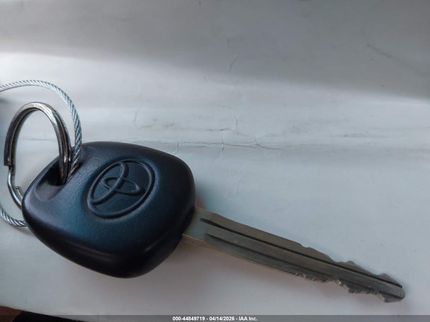 2004 Toyota Highlander V6 VIN: JTEEP21A740002771 Lot: 44849719