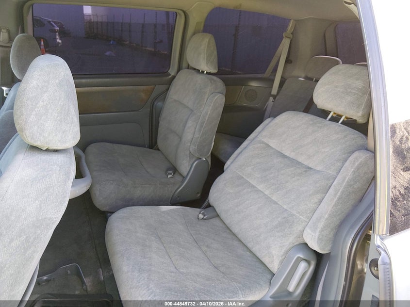 2000 Honda Odyssey Ex VIN: 2HKRL1862YH586308 Lot: 44849732