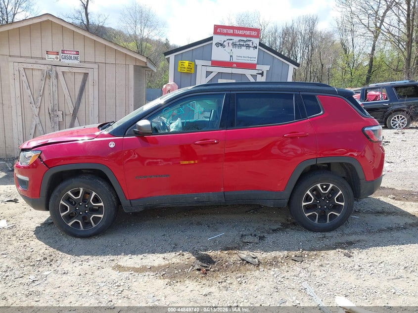 3C4NJDDB8KT772130 2019 Jeep Compass 2.4 Trailhawk 4X4 red