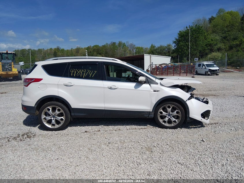 2016 Ford Escape 2.0 Titanium white Lot 111044849747 Vin 1FMCU9J90GUB93963