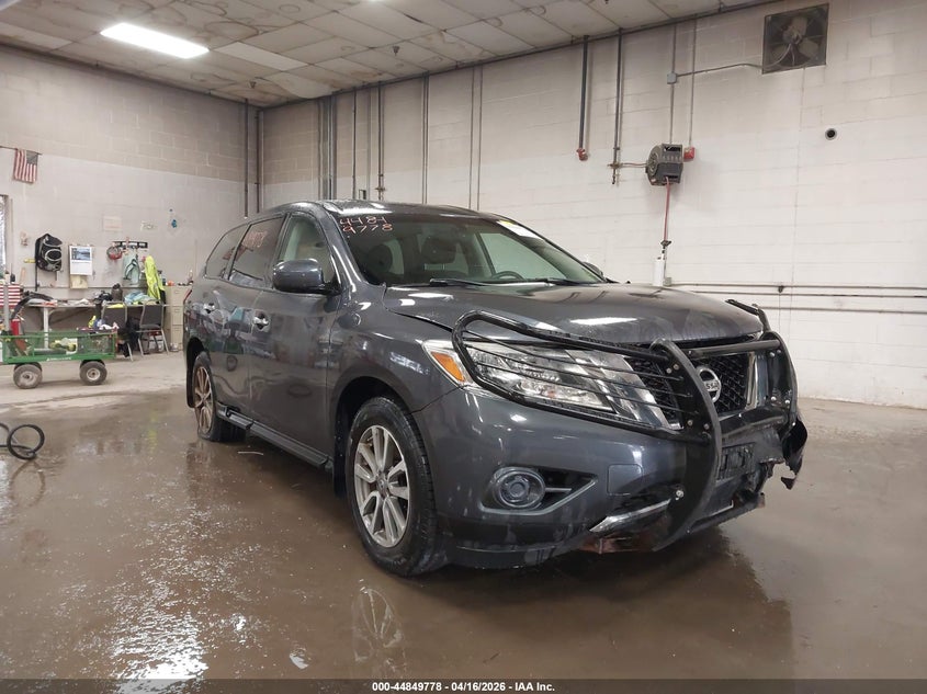 2014 Nissan Pathfinder S