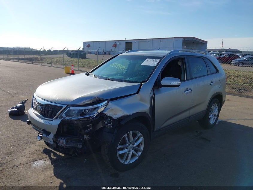 2015 Kia Sorento Lx 5XYKTDA68FG636646 photo 1