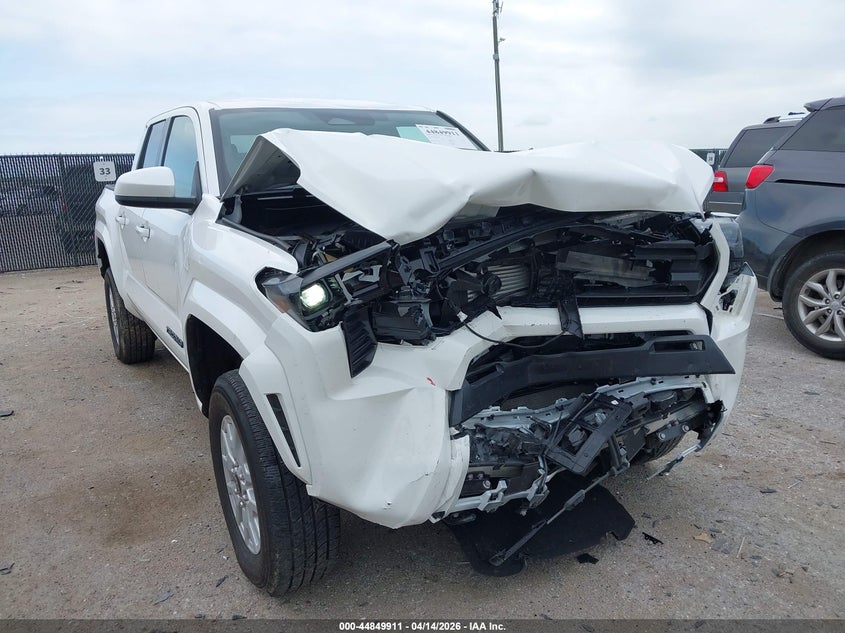 2025 TOYOTA TACOMA SR5