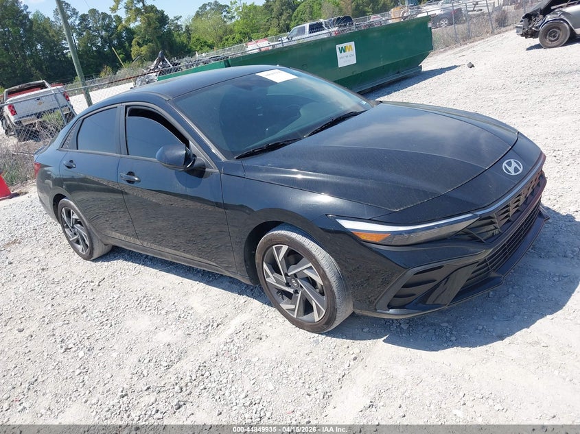 2025 HYUNDAI ELANTRA SEL SPORT