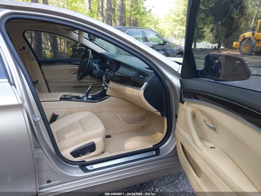 2015 BMW 5er 2.0 528I gold Lot 111044849971 Vin WBA5A5C54FD513287
