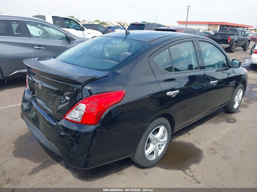2018 Nissan Versa 1.6 Sv